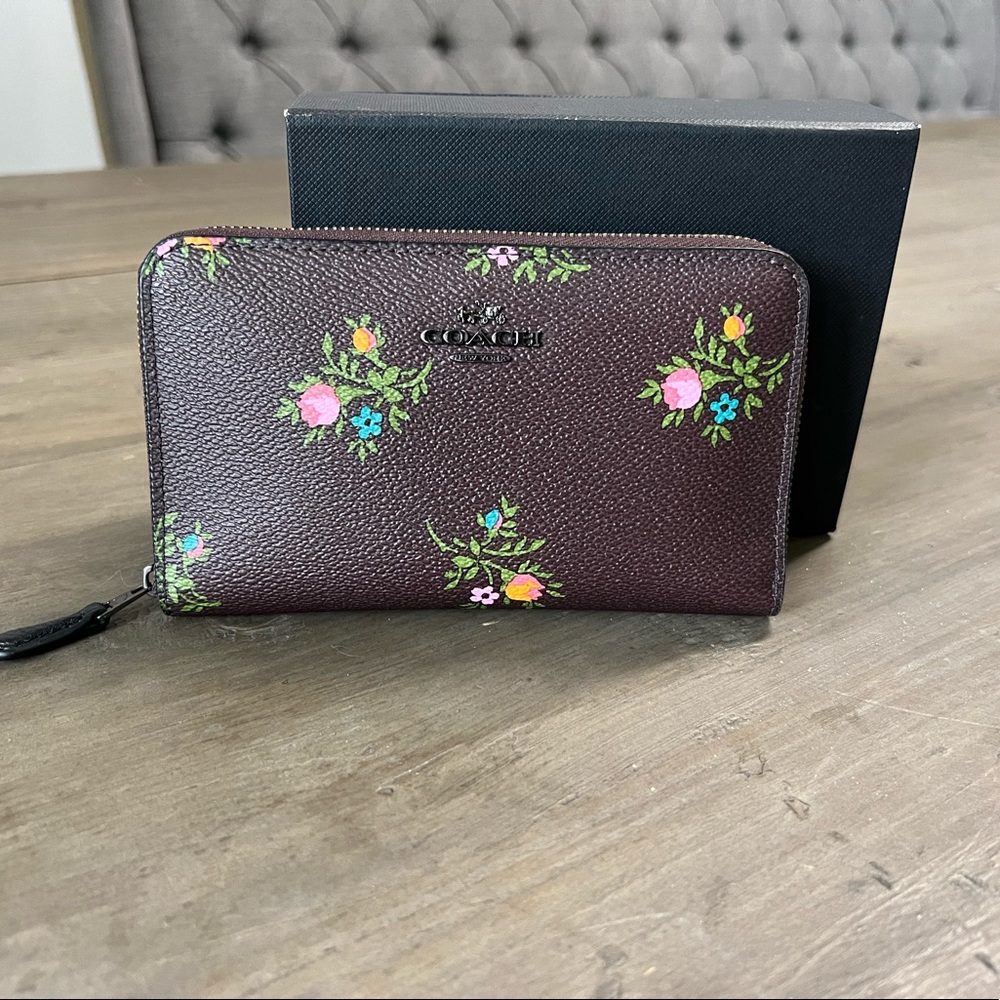 Coach floral mid size wallet